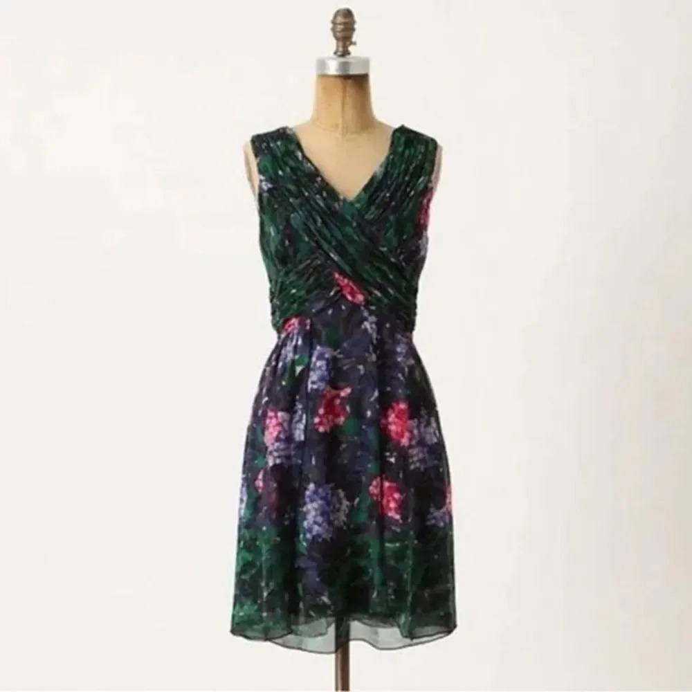 ANNA SUI Blurred Hydrangea Dress Watercolor Floral Size 2 Sleeveless Mini Black